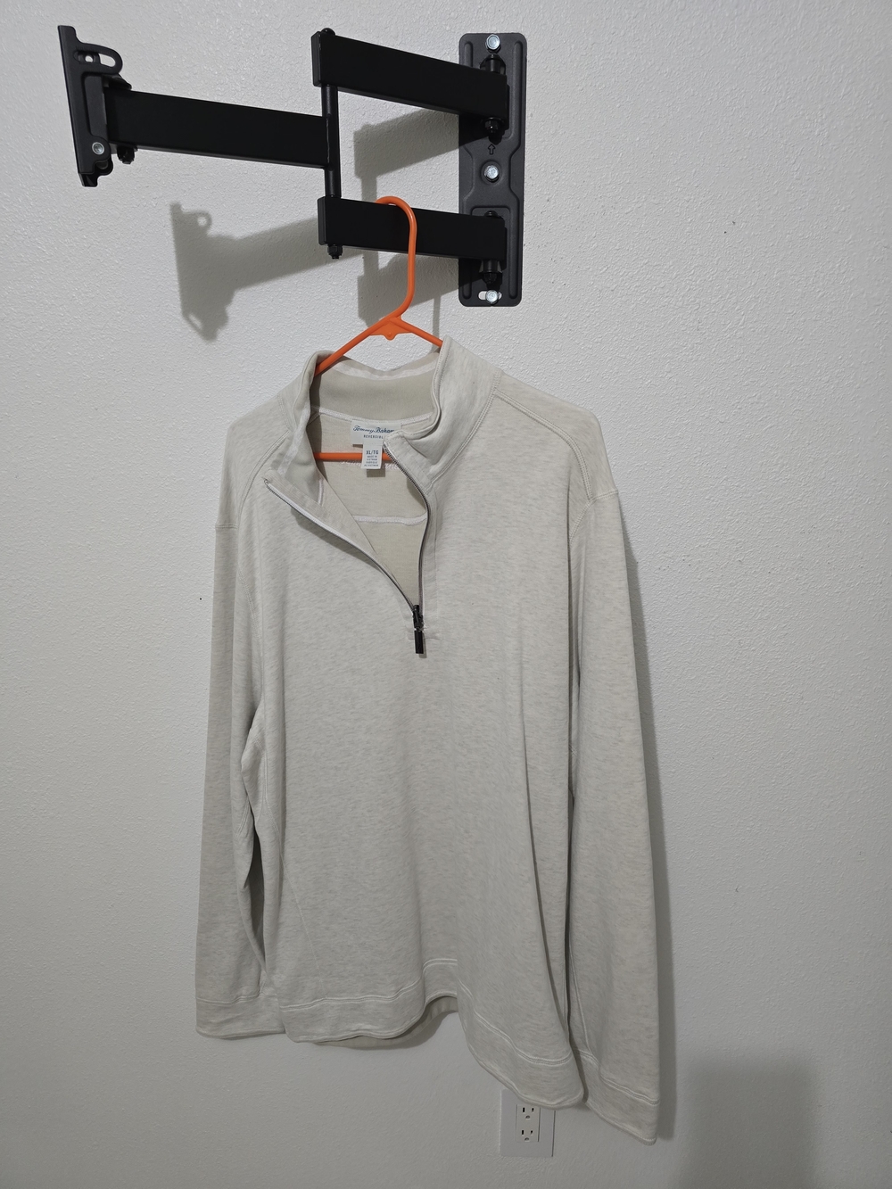 NWOT XL Tommy Bahama Men's Lightweight Quarter-Zip Long sleeve - Reversible